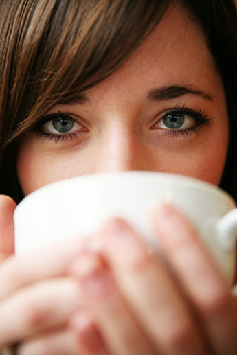 woman-sipping-tea